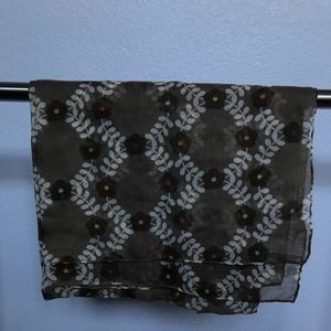 UNIQLO Orla Kiely Floral Scarf